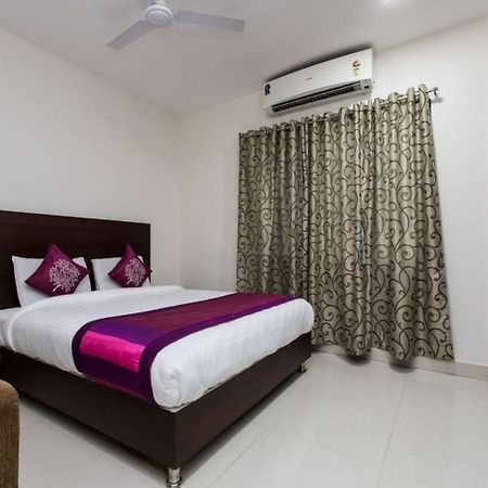 Hotel Maheshwari Avenue Ujjain Eksteriør billede